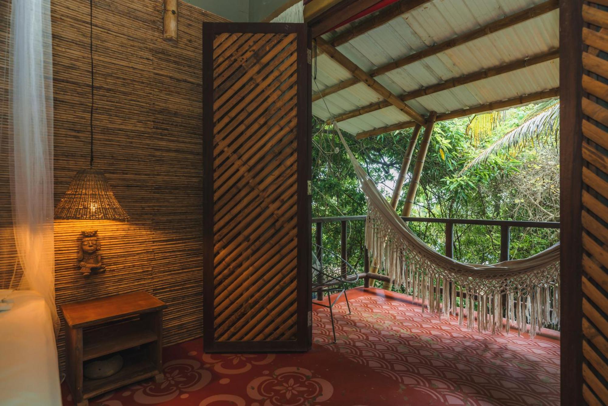 Villa Isla Fuerte Eco House à Puerto Limon Extérieur photo